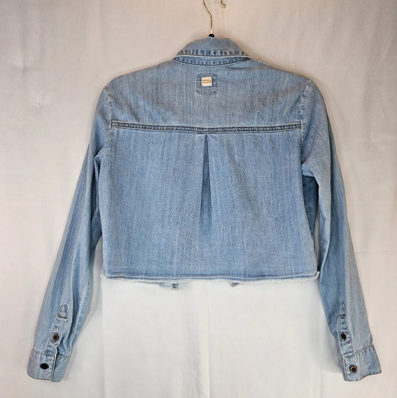 Billabong Womens Blue Cropped Denim Shacket Embroidered Sz S Boho Casual - Picture 7 of 11